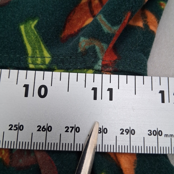 LuLaRoe Leggings : Yoga & Lounge Pants : One Size : Chili Peppers : RN# 142161 - Picture 5 of 9